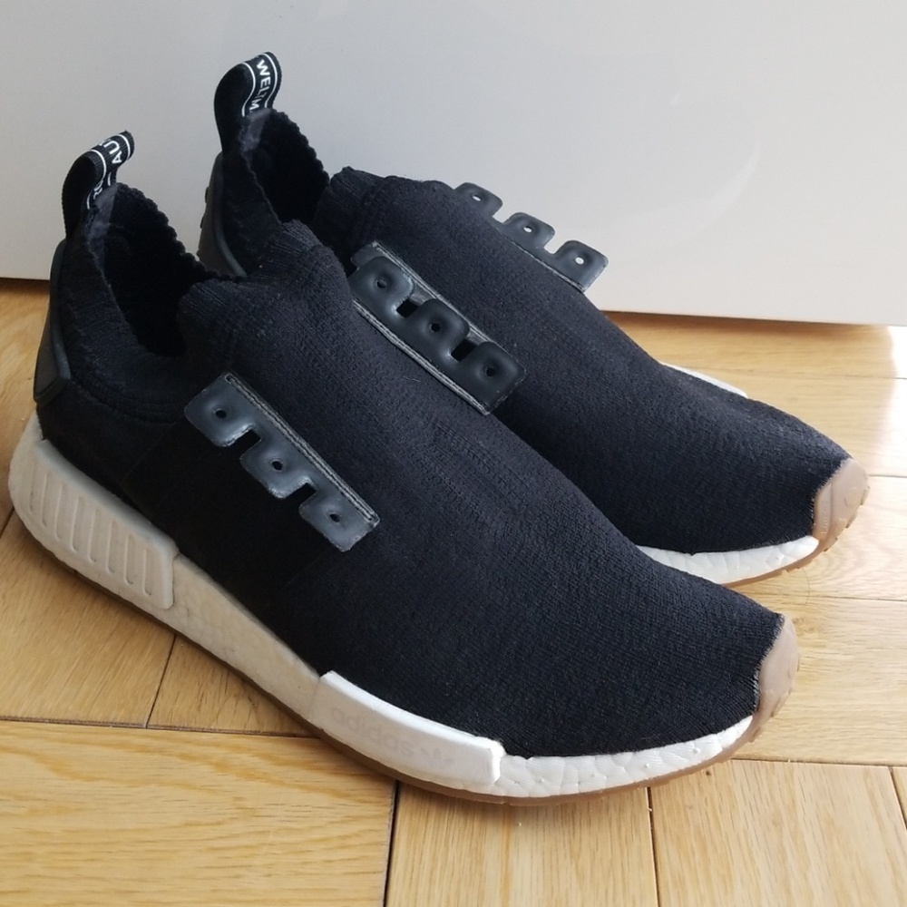 Adidas NMD R1 Primeknit black-white-gum
